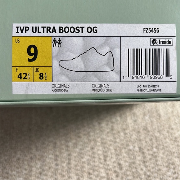 Adidas Ivy Park Ultra Boost OG size 9 in box - Picture 7 of 7